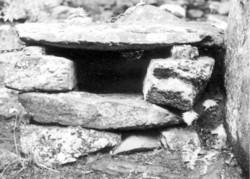 America's Stonehenge Abandoned Chamber Niche