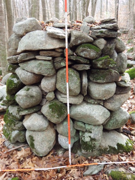 Vertical-Walled-Cairn-1